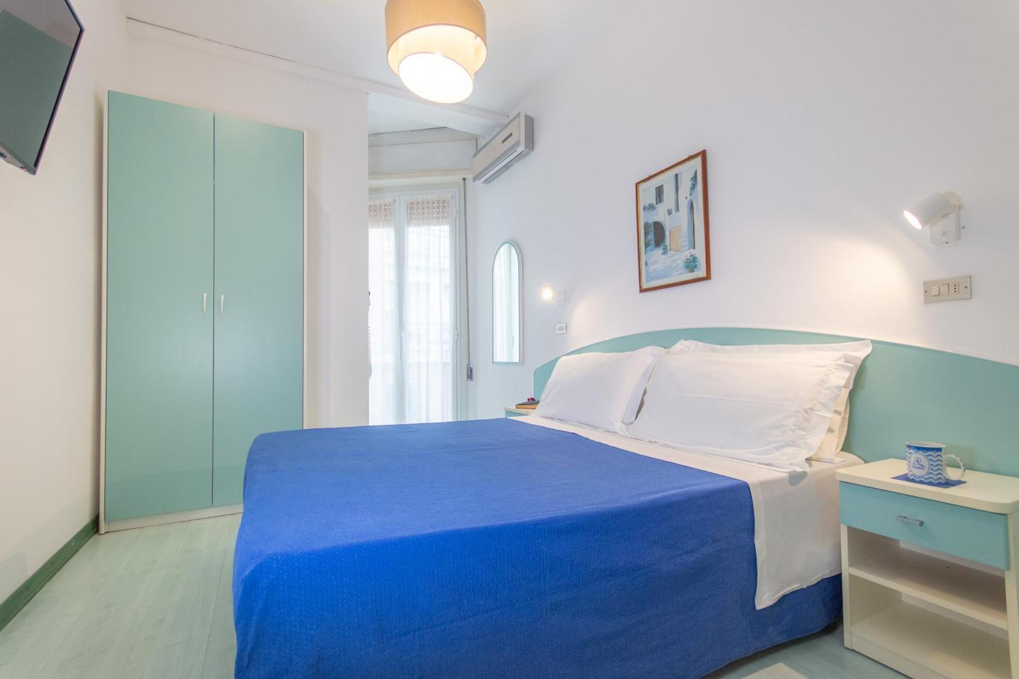 Hotel Lauretta Bellaria-Igea Marina Exteriör bild
